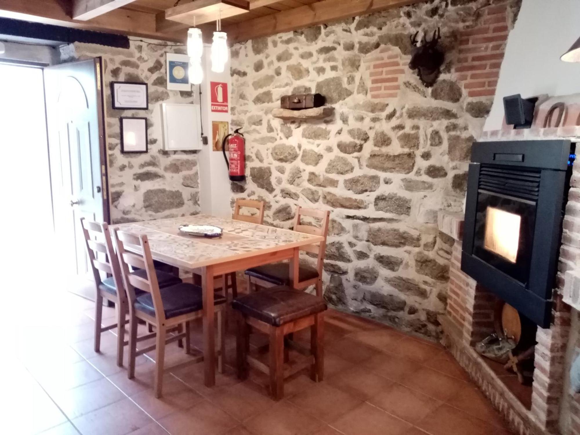La Torna Villa Navarredonda de Gredos Exteriör bild